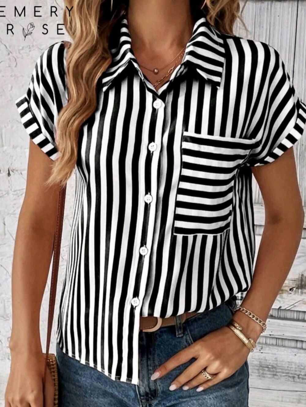 ❣️4 For $20❣️ Striped Button-Up Shirt — Black & White